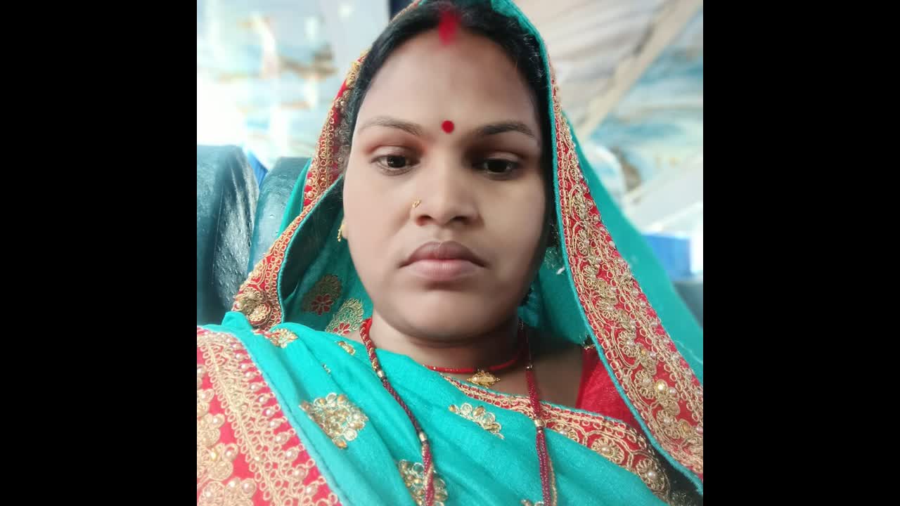 Mature bhabhi for lover
