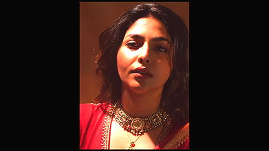 AISHWARYA LEKSHMI CUTE CLEAVAGE TEASE HQ VIDEO2